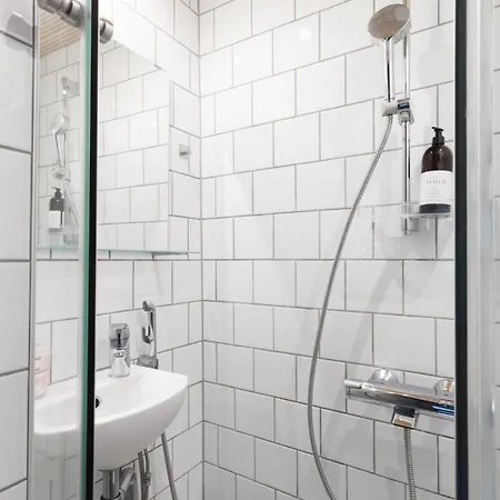 Casa Coral - Stylish 1bedroom With Parking Ελσίνκι